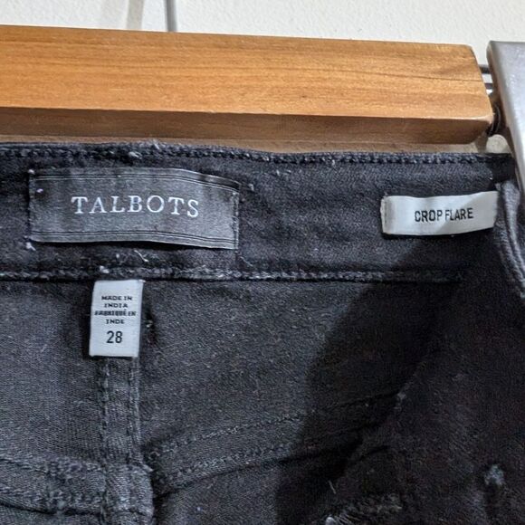 Talbots crop flare size 28 black embroidery cutwork embellished  jeans, stretchy - Picture 6 of 6